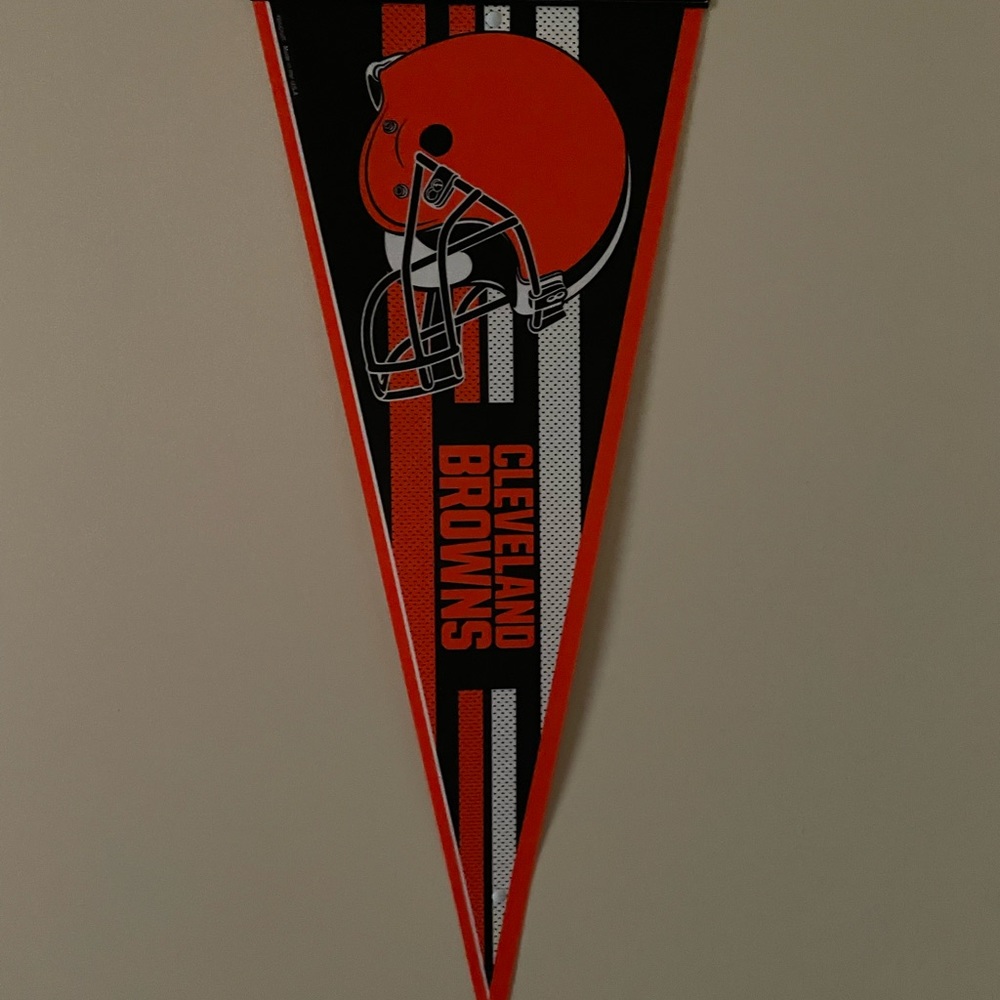 Cleveland Browns Pennant Shaped Sign